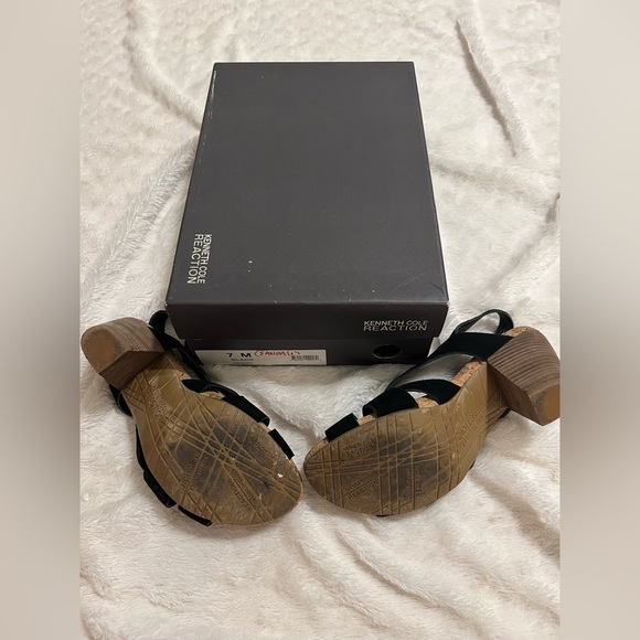 Kennth Cole Reaction City Scene Black Suede Slingback Block Heel women’s size 7 - Picture 4 of 4